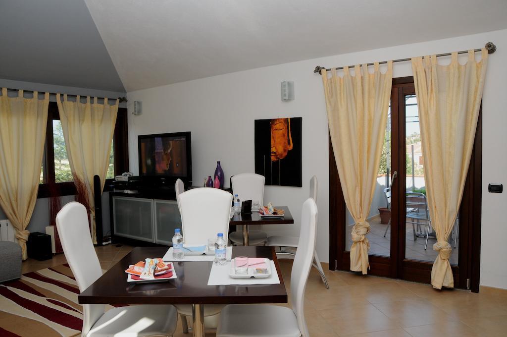 Bed and Breakfast Eldivin Сан-Теодоро Экстерьер фото